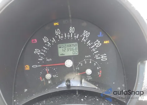 2002 Volkswagen New Beetle Gl z USA, uszkodzony, nr VIN 3VWBK21C62M428272